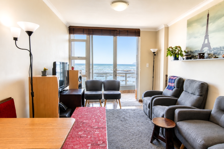 1 Bedroom Property for Sale in Strand South Western Cape